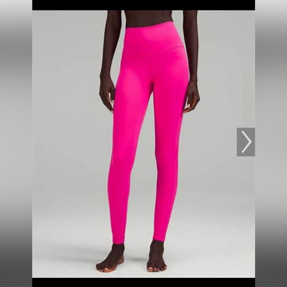 Lululemon Align High-Rise Pant, 28”
Like new, worn 1 time.